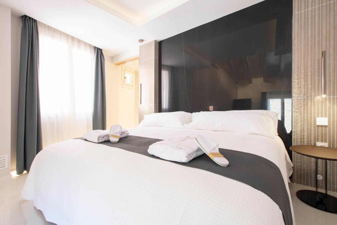Hotel 1877 Sensaciones & Spa Adults Only Albarracín Esterno foto
